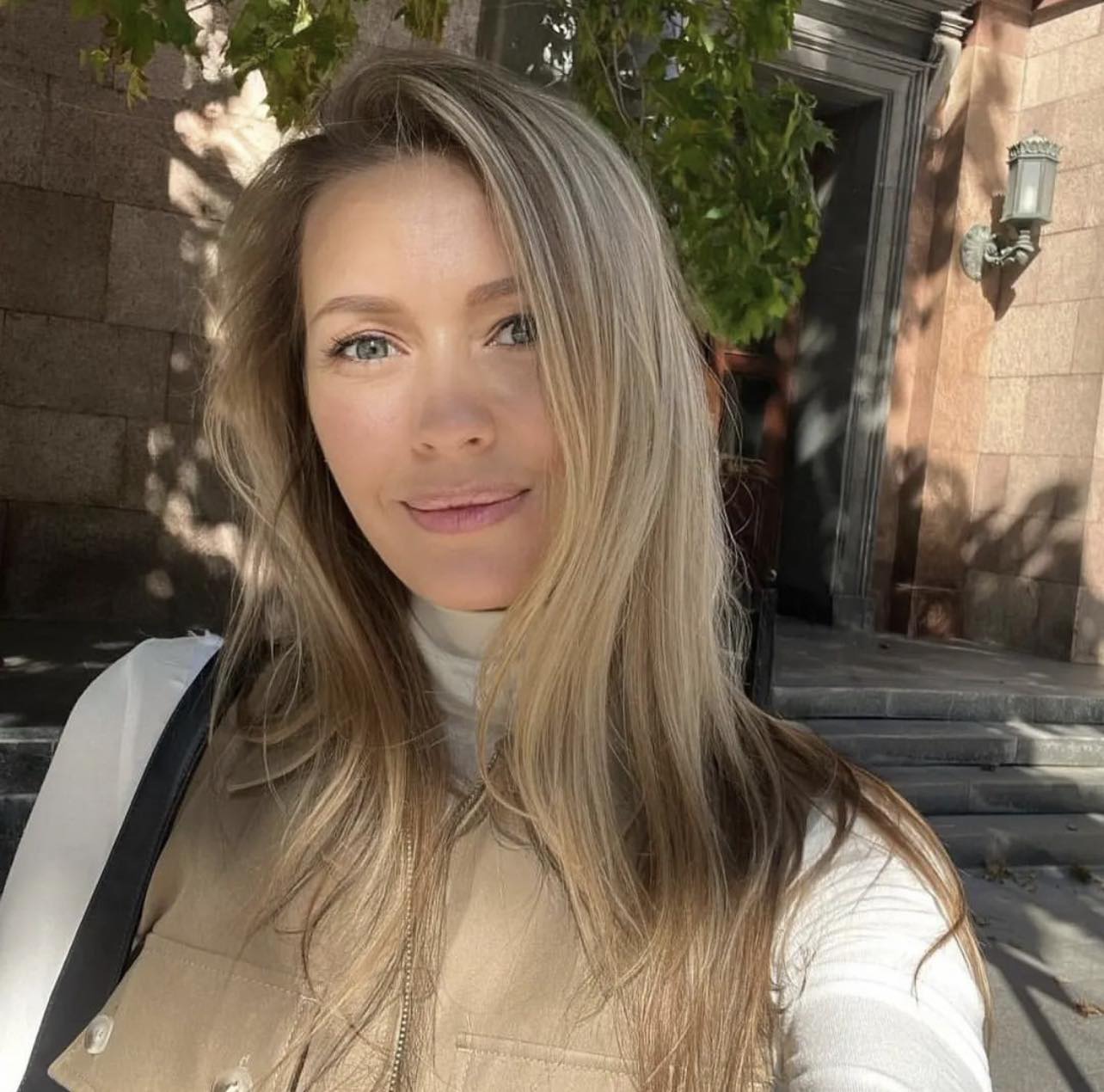 424961048_421940103730027_5246705513885403764_n